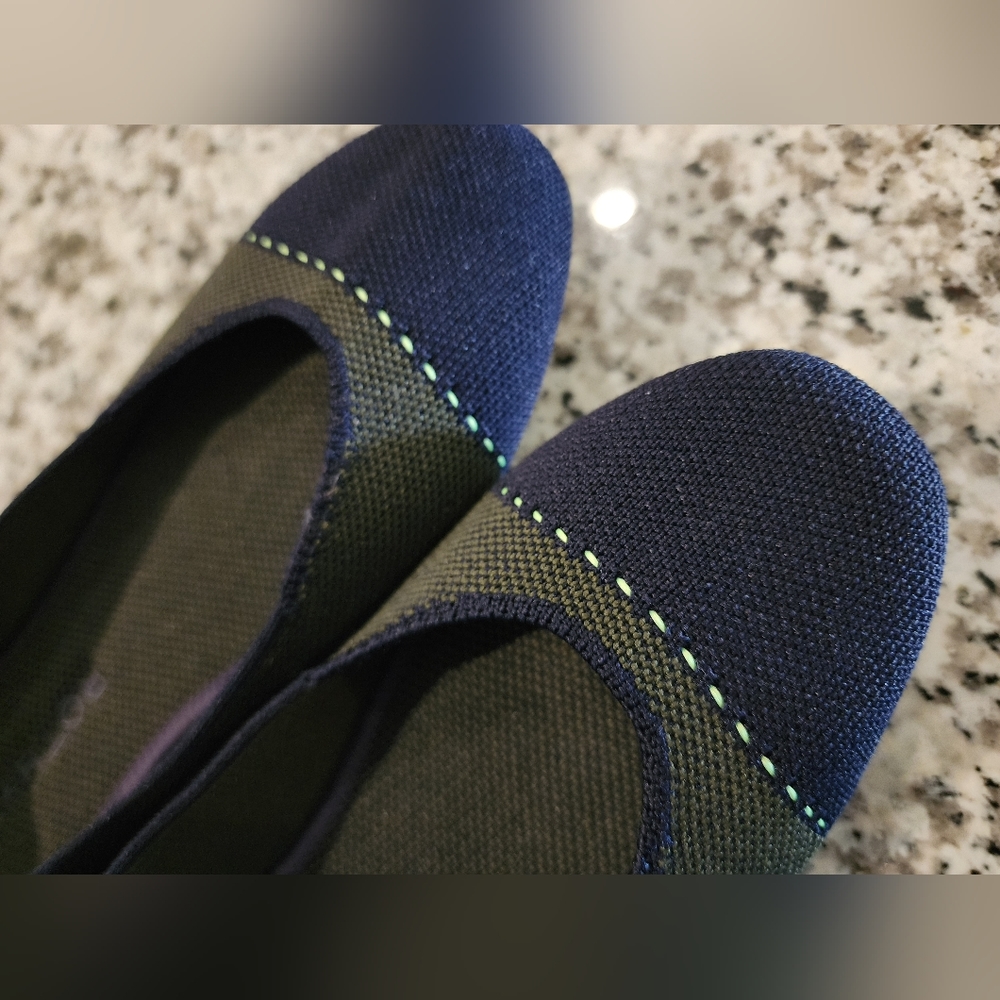 Rothy Flat Captoe Gray Navy Captoe - image 5